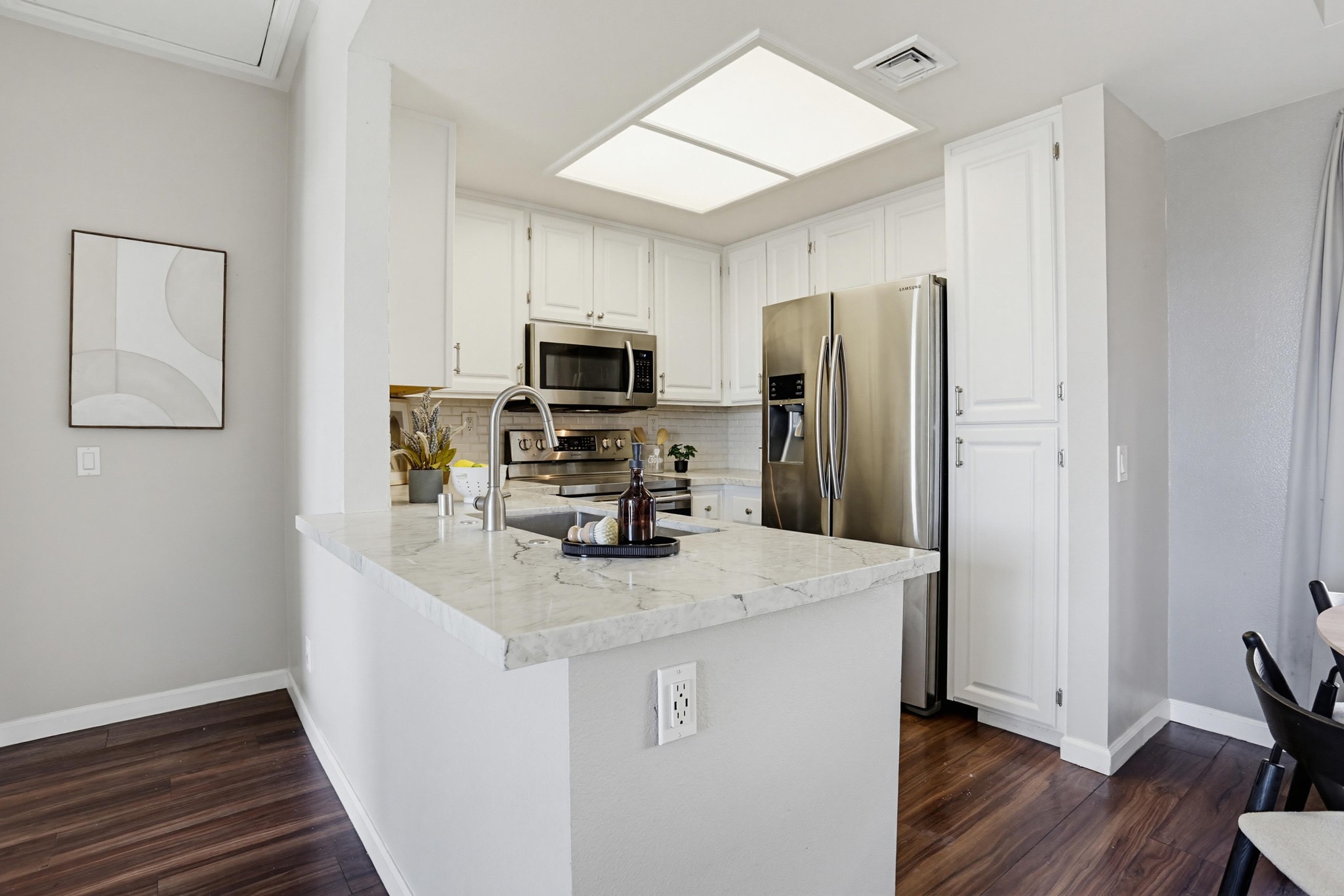 Virtual tour photo 14 of 33 for 2050 Camino De La Reina UNIT 316