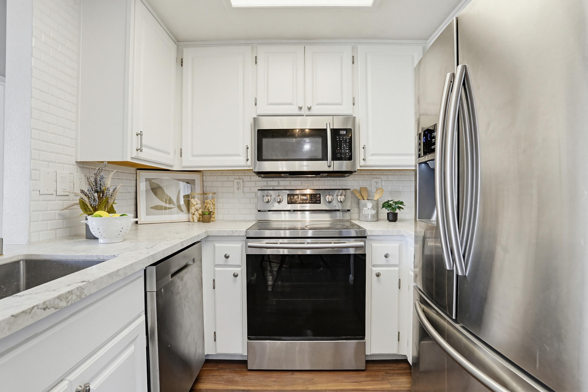 Virtual tour photo 15 of 33 for 2050 Camino De La Reina UNIT 316