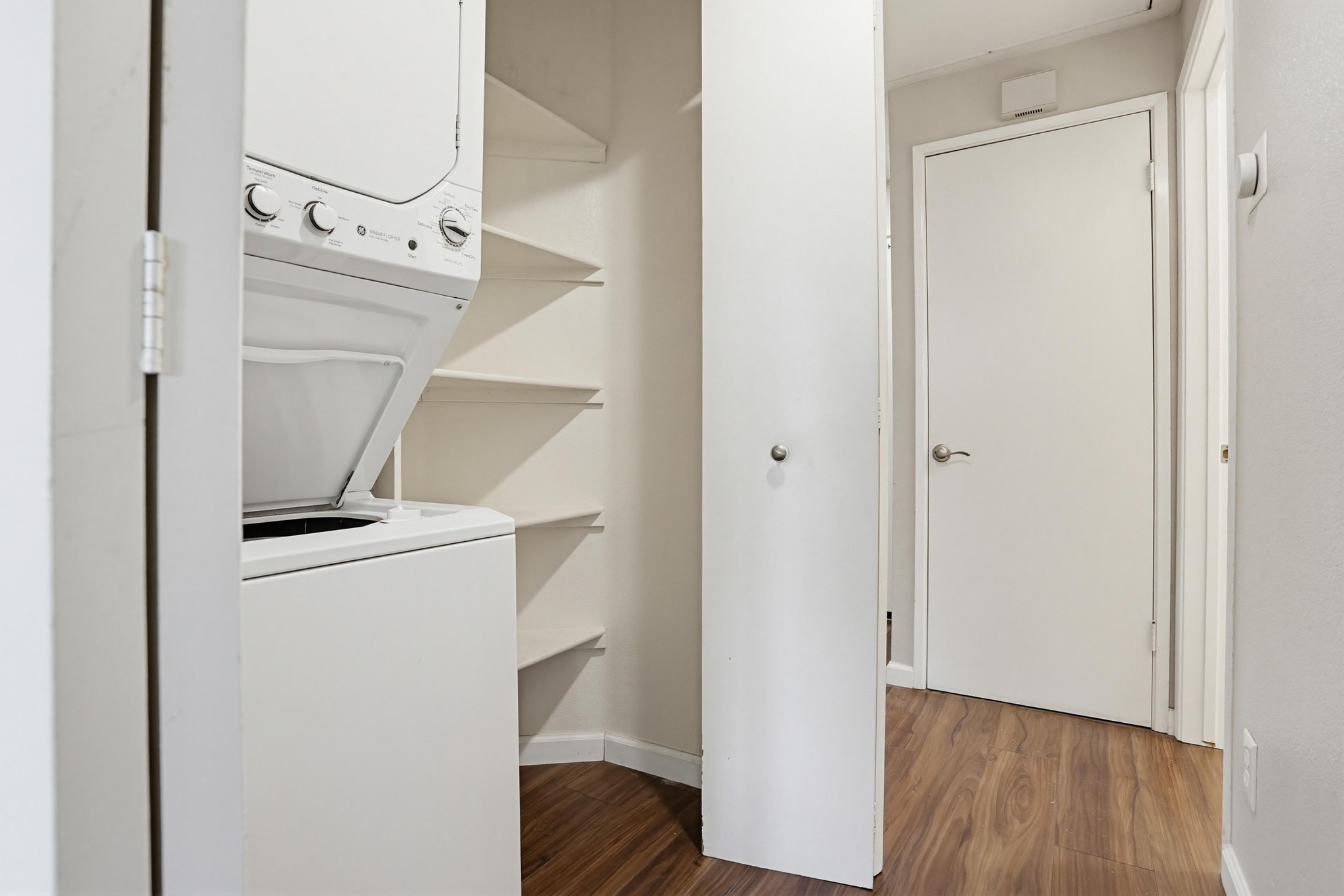 Virtual tour photo 28 of 33 for 2050 Camino De La Reina UNIT 316