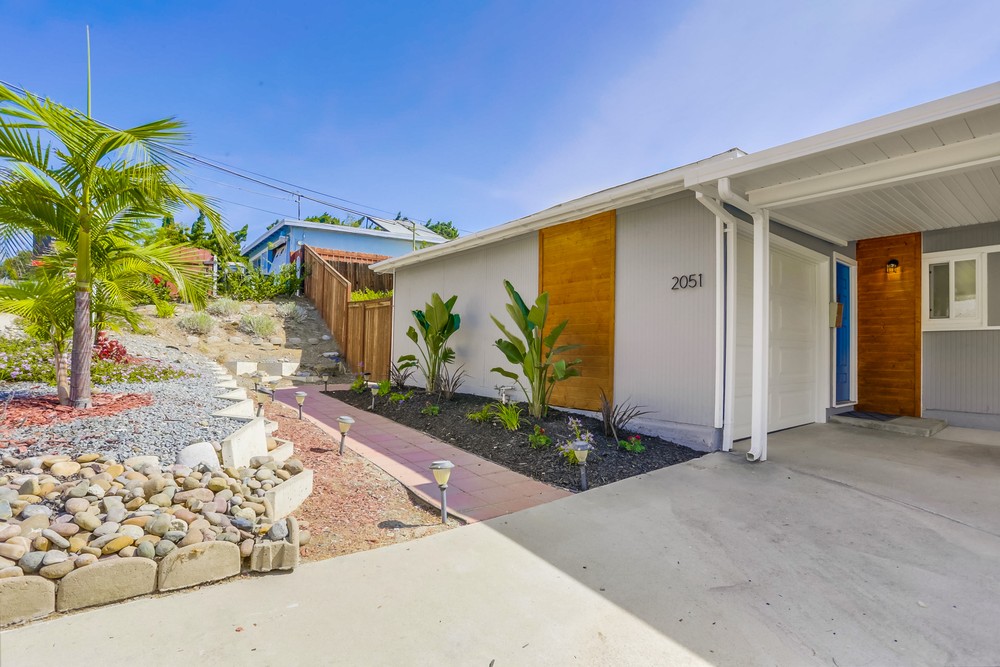 Virtual tour photo 5 of 49 for 2051 Boundary St