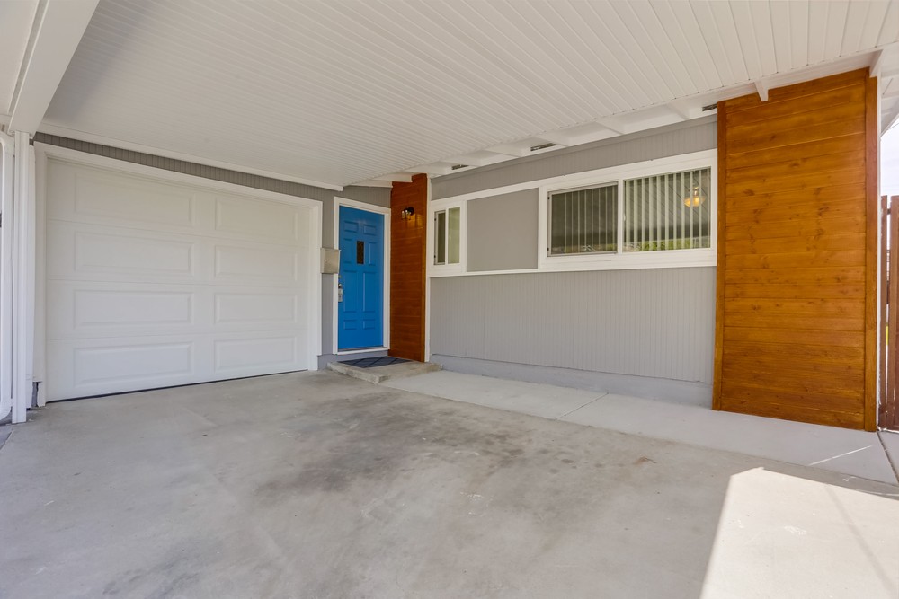 Virtual tour photo 7 of 49 for 2051 Boundary St