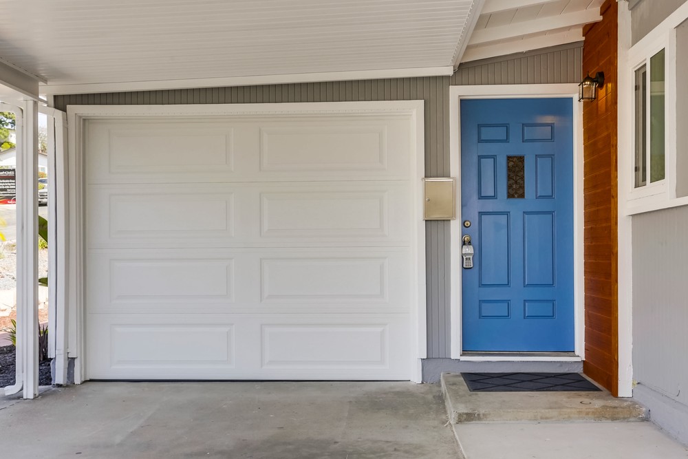 Virtual tour photo 8 of 49 for 2051 Boundary St