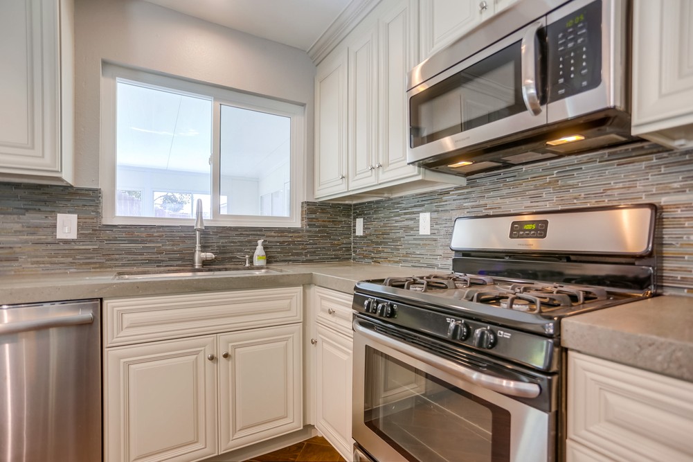 Virtual tour photo 18 of 49 for 2051 Boundary St