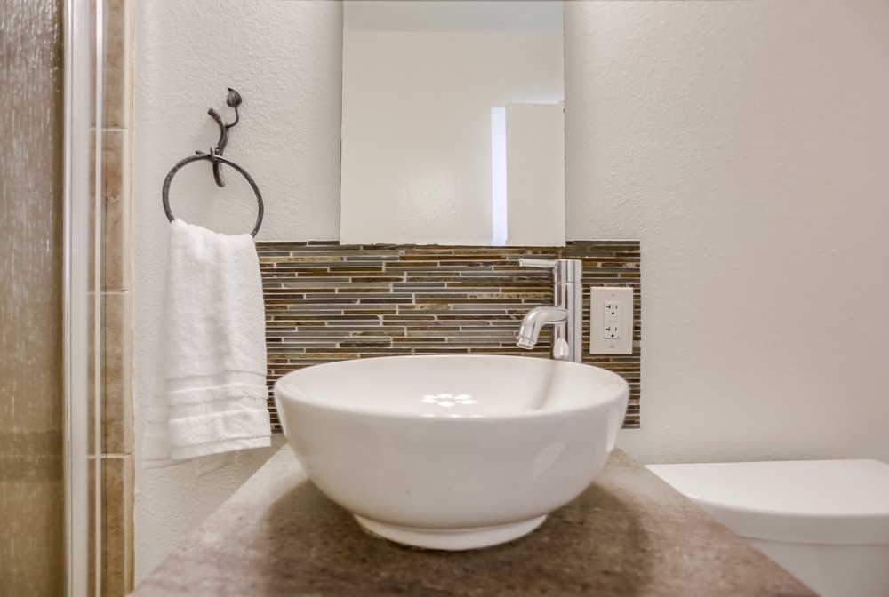 Virtual tour photo 35 of 49 for 2051 Boundary St