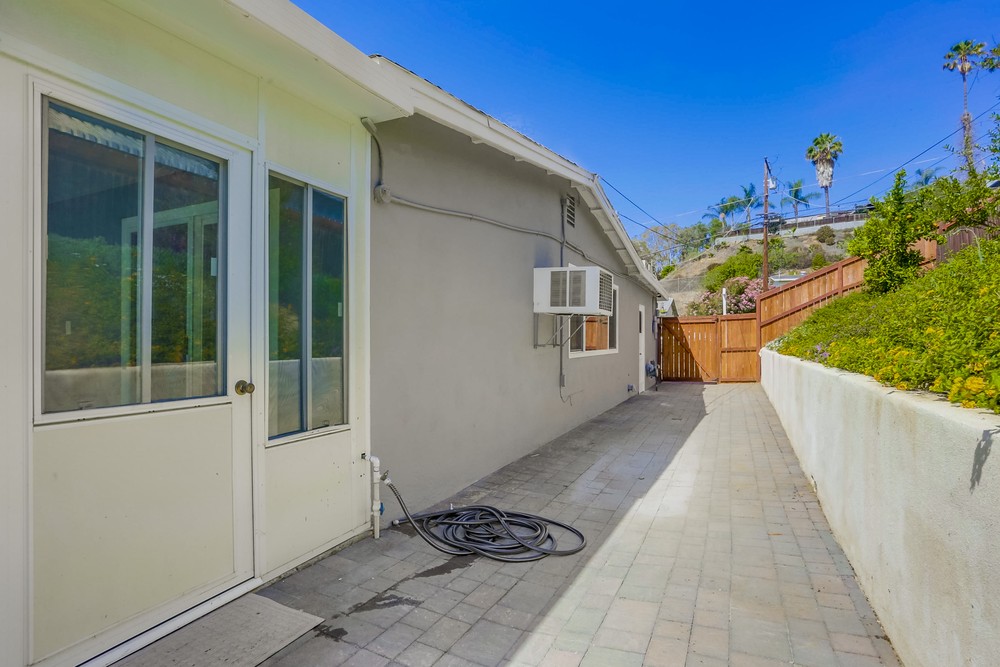 Virtual tour photo 50 of 49 for 2051 Boundary St