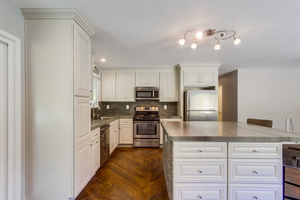 Virtual tour photo 12 of 35 for 2051 Boundary St