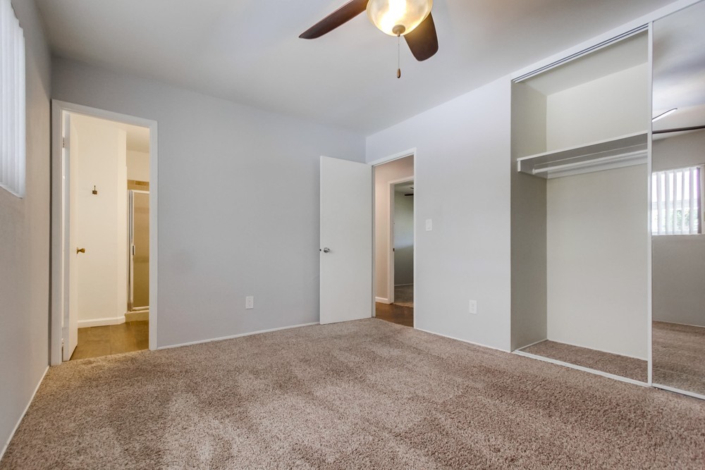 Virtual tour photo 19 of 35 for 2051 Boundary St