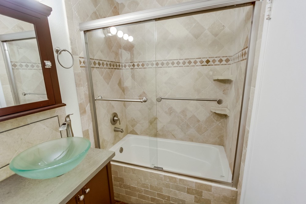 Virtual tour photo 26 of 35 for 2051 Boundary St