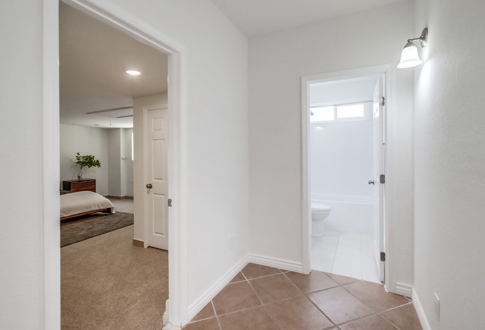 Virtual tour photo 31 of 54 for 2051 Ridge View Dr
