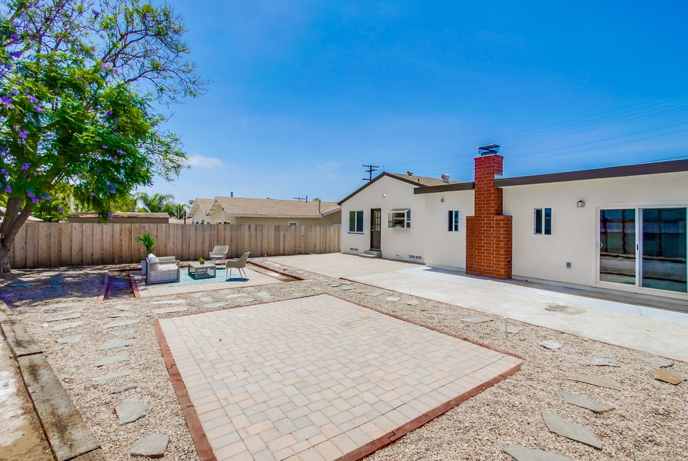 Virtual tour photo 49 of 54 for 2051 Ridge View Dr