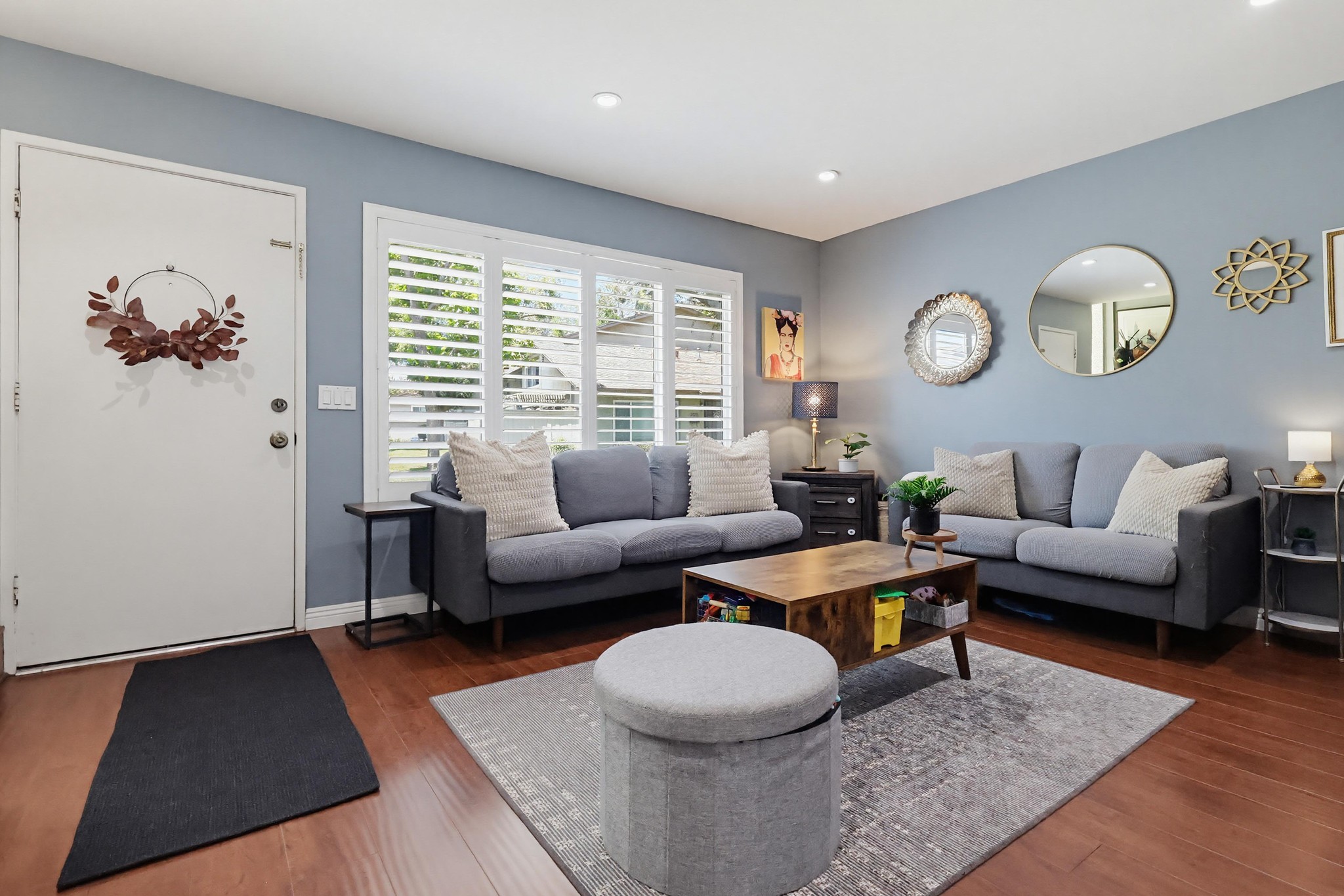 Virtual tour photo 9 of 44 for 2053 E Aroma Dr