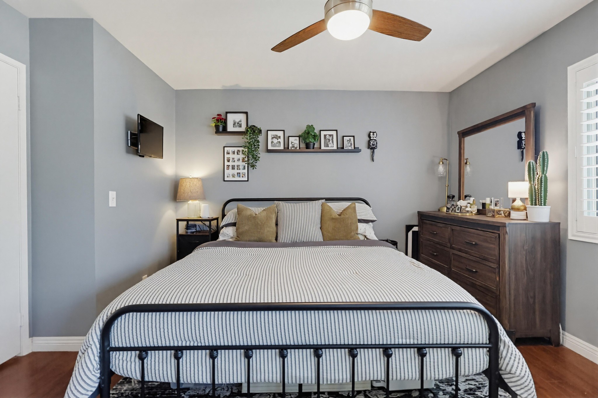 Virtual tour photo 31 of 44 for 2053 E Aroma Dr