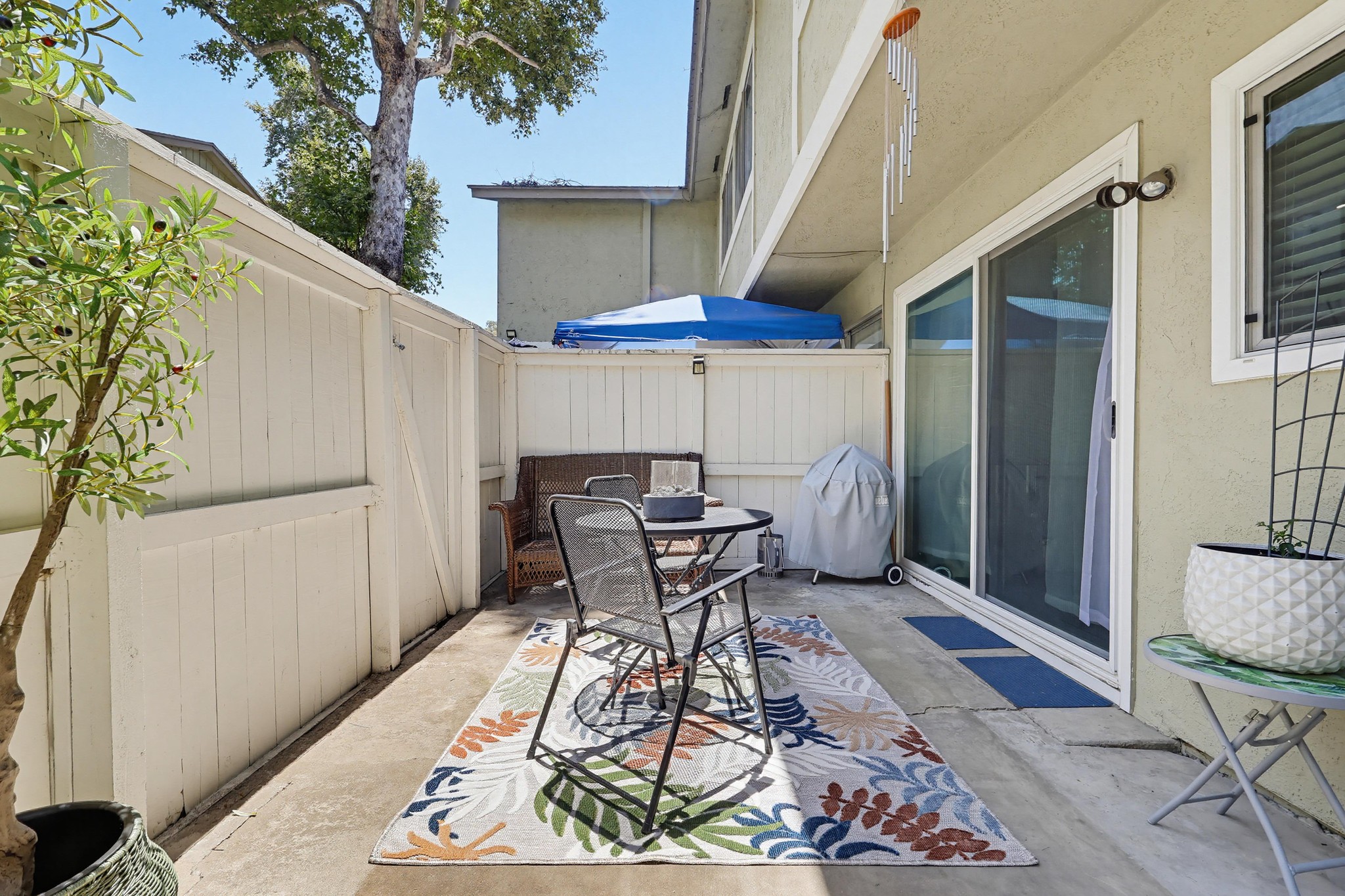 Virtual tour photo 41 of 44 for 2053 E Aroma Dr