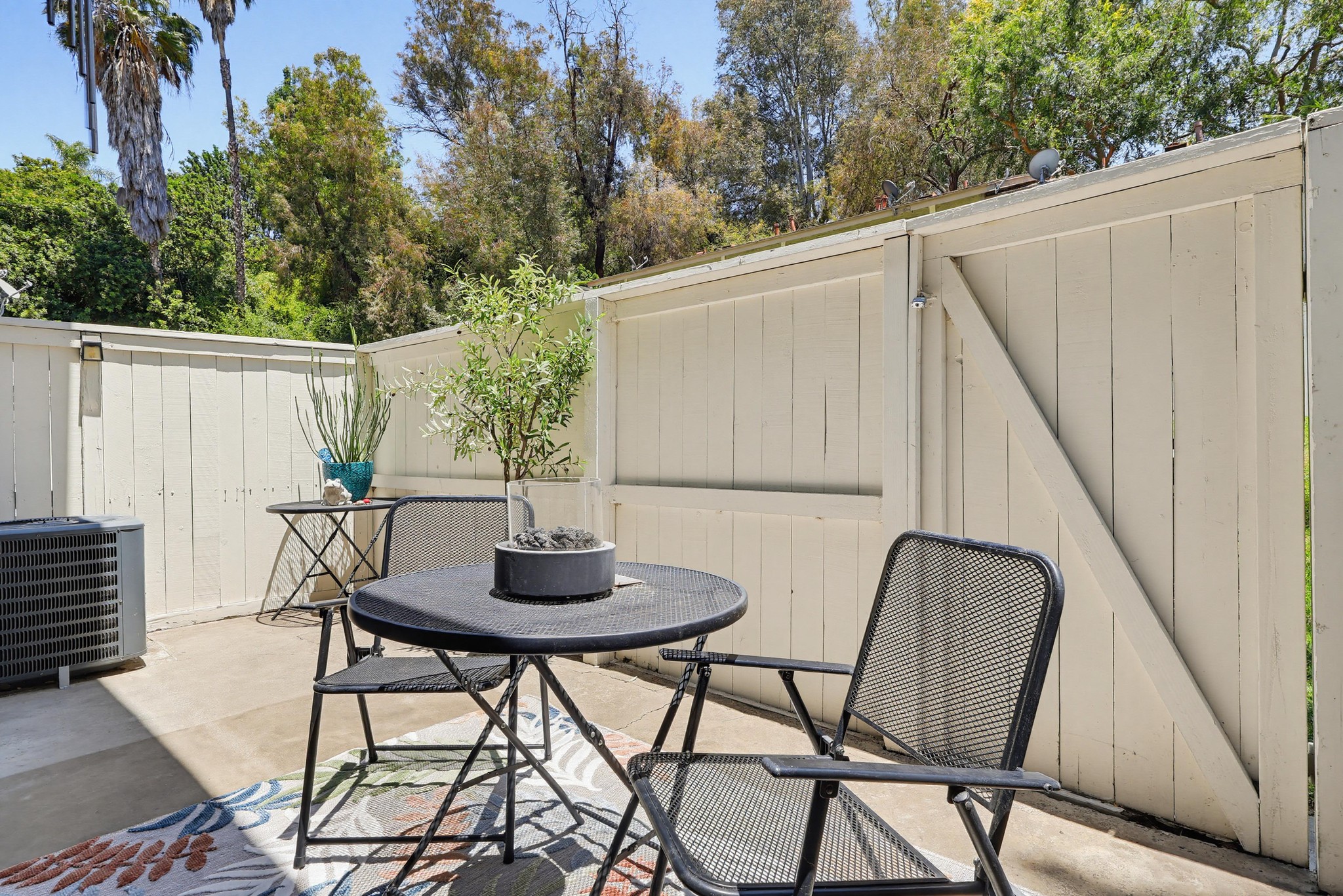 Virtual tour photo 43 of 44 for 2053 E Aroma Dr