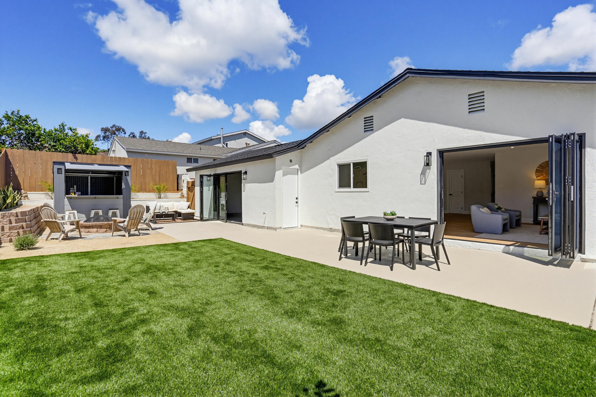 Virtual tour photo 32 of 38 for 2054 Judson St
