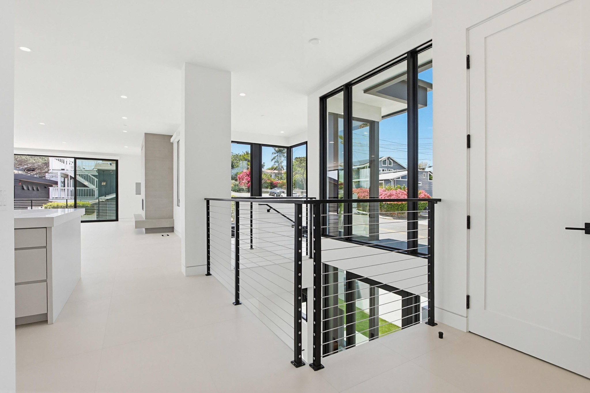 Virtual tour photo 27 of 93 for 206 4th St