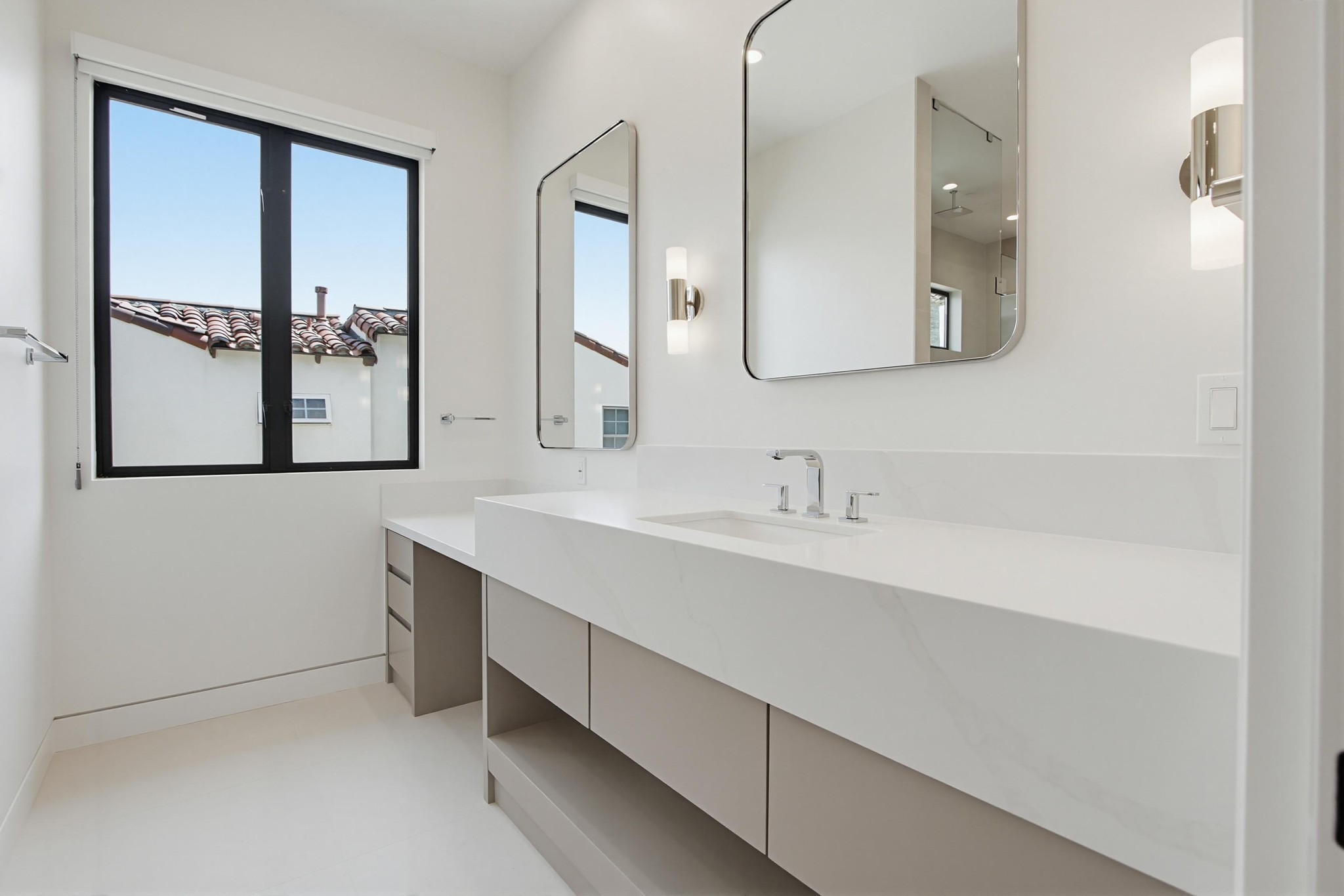 Virtual tour photo 47 of 93 for 206 4th St