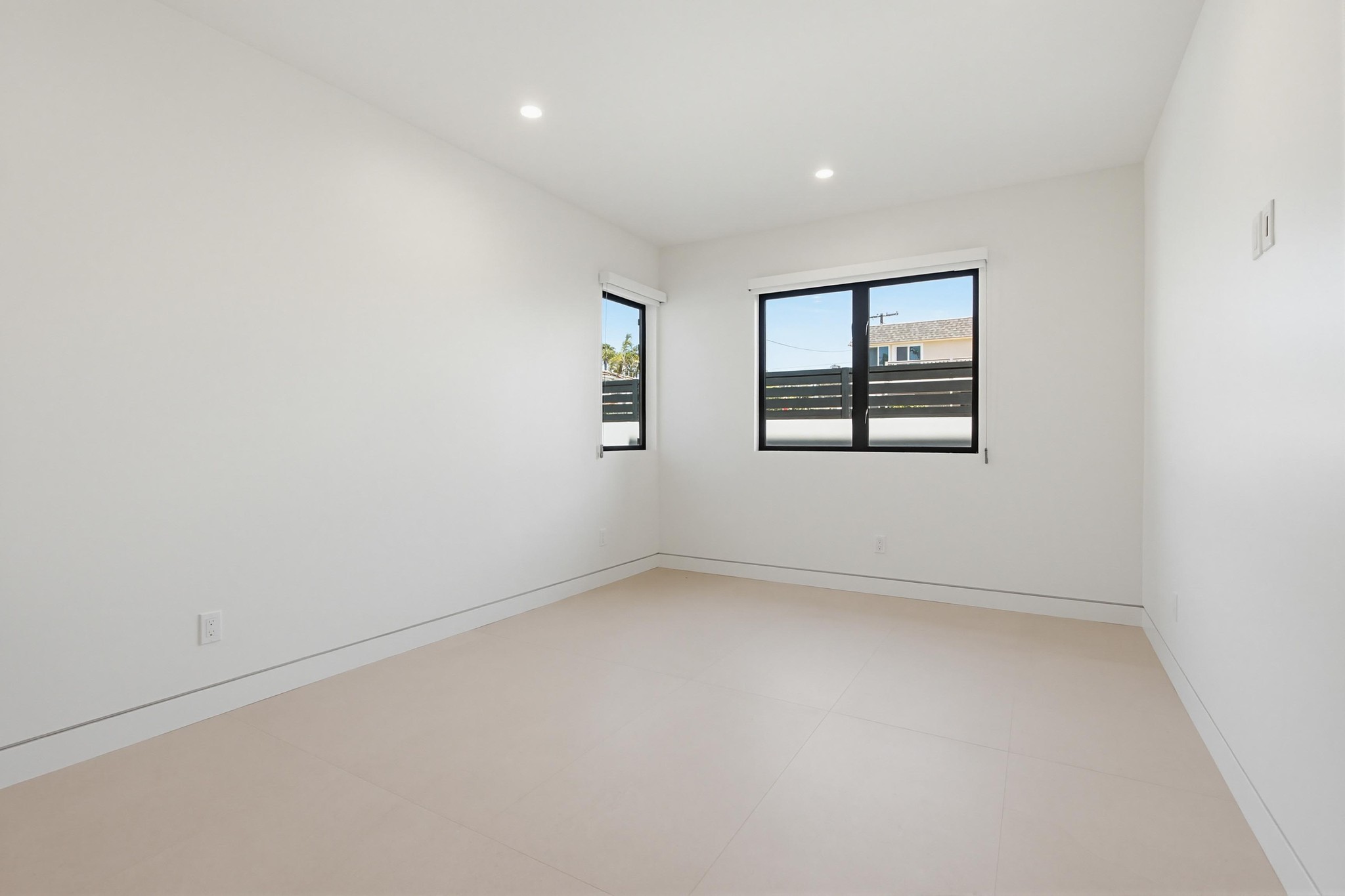 Virtual tour photo 57 of 93 for 206 4th St