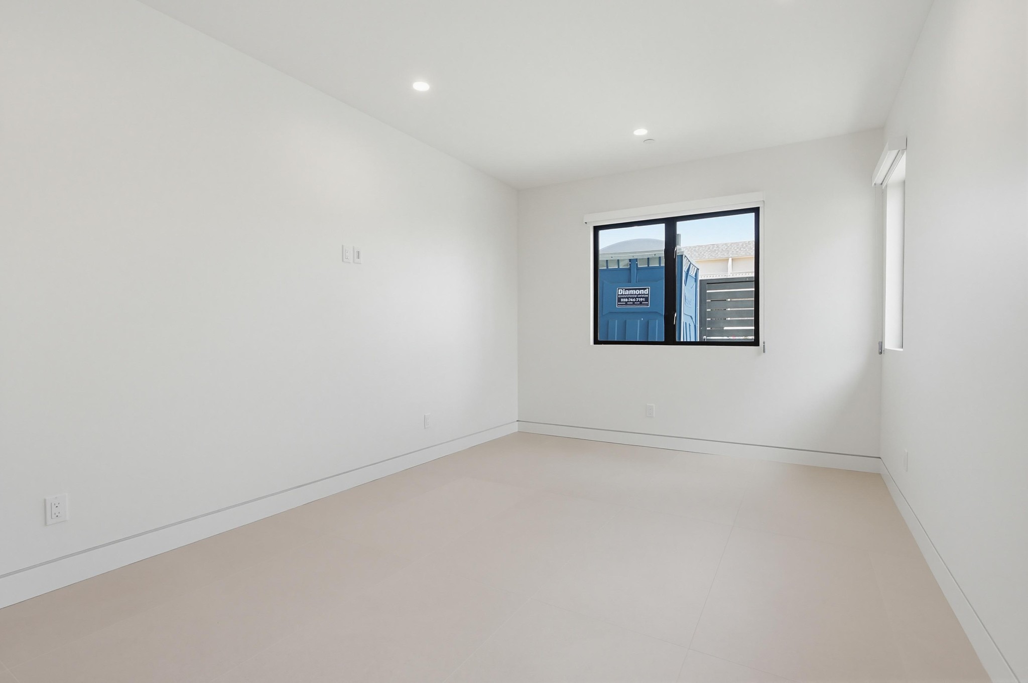 Virtual tour photo 61 of 93 for 206 4th St