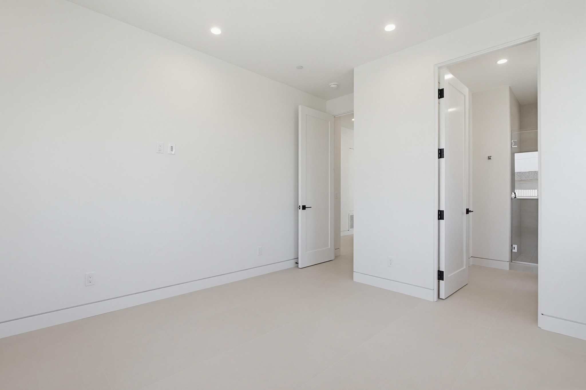 Virtual tour photo 81 of 93 for 206 4th St