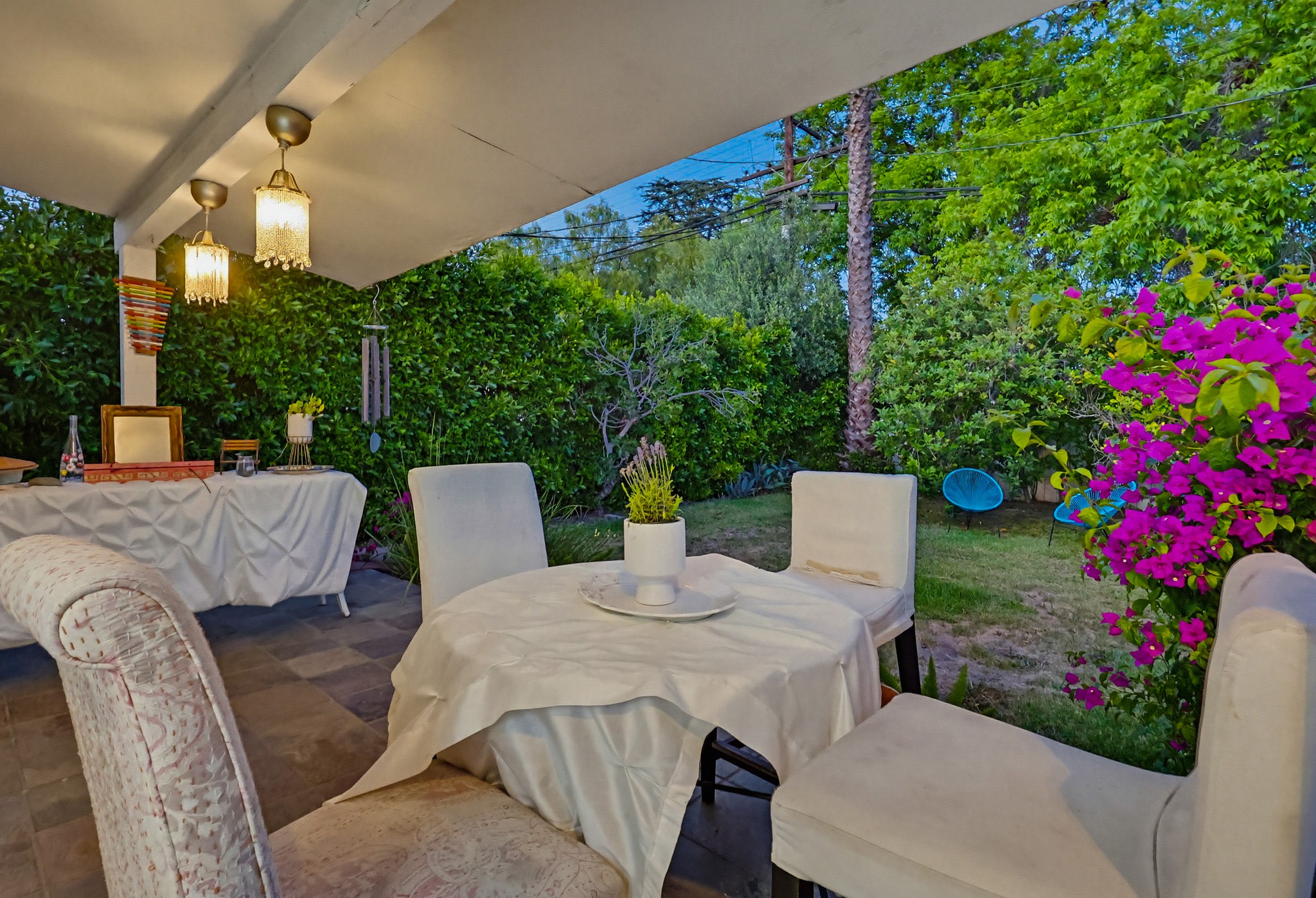Virtual tour photo 23 of 119 for 206 N Wilton Pl