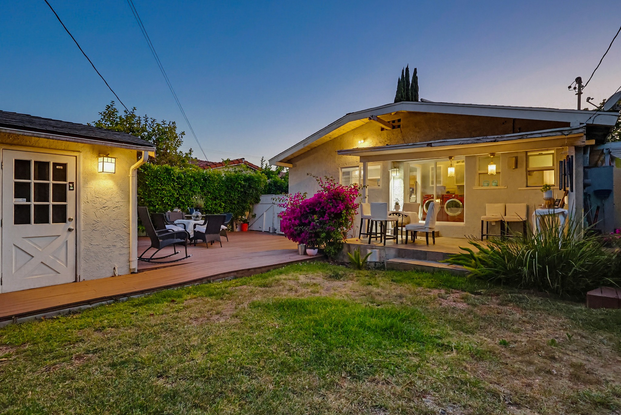 Virtual tour photo 33 of 119 for 206 N Wilton Pl