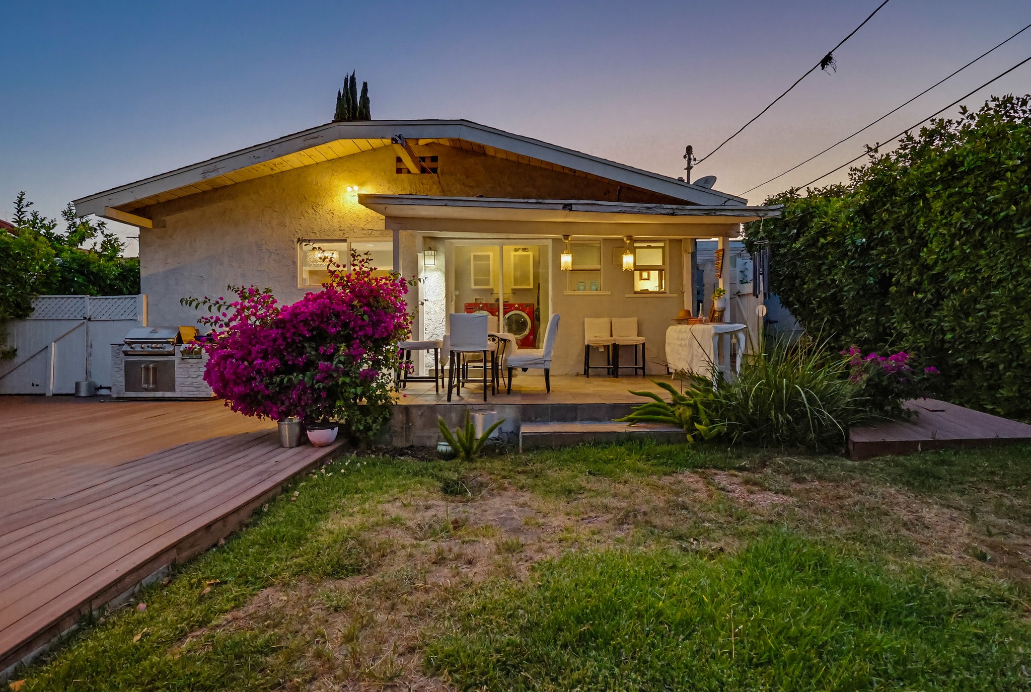 Virtual tour photo 34 of 119 for 206 N Wilton Pl