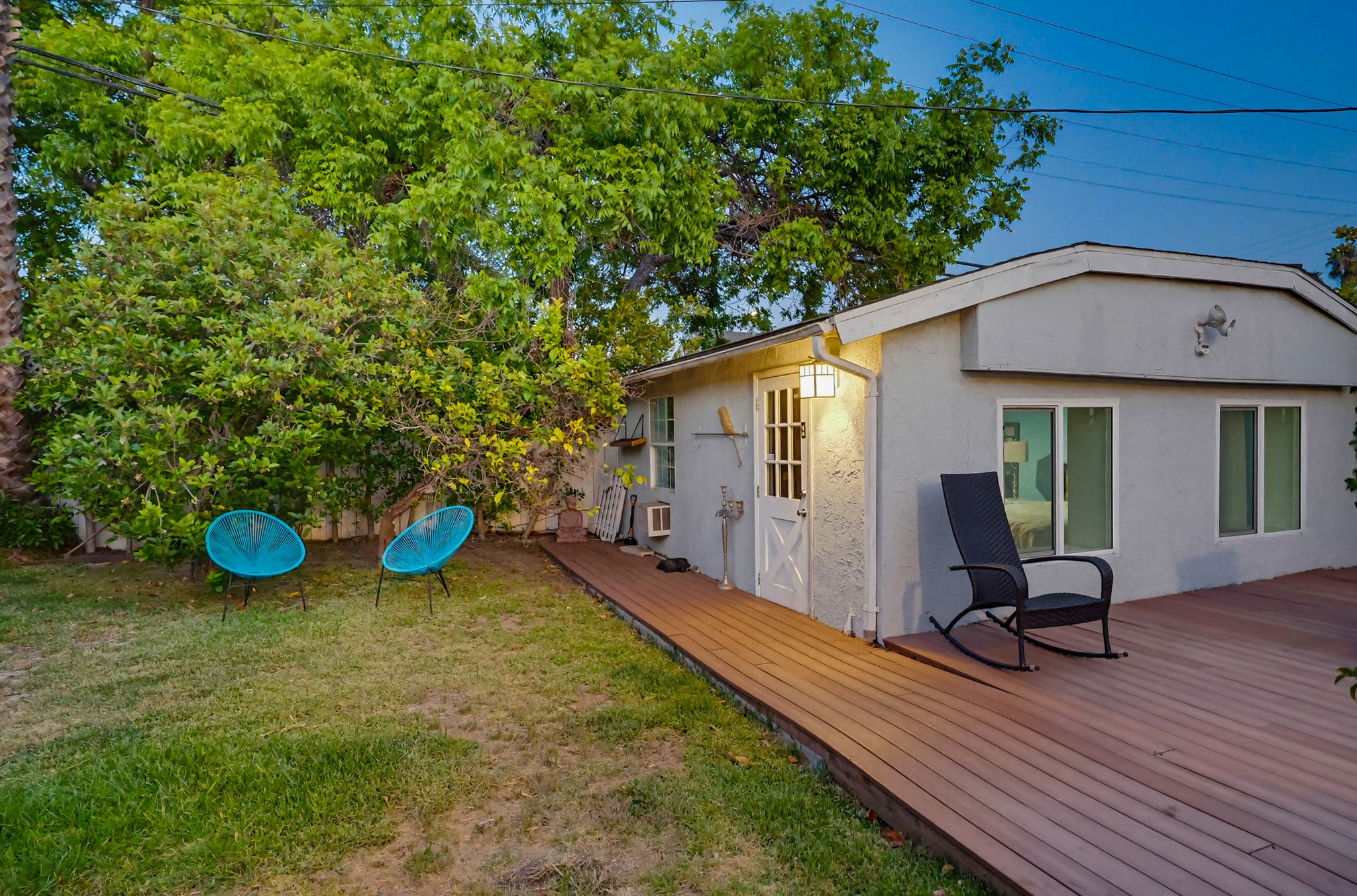 Virtual tour photo 40 of 119 for 206 N Wilton Pl