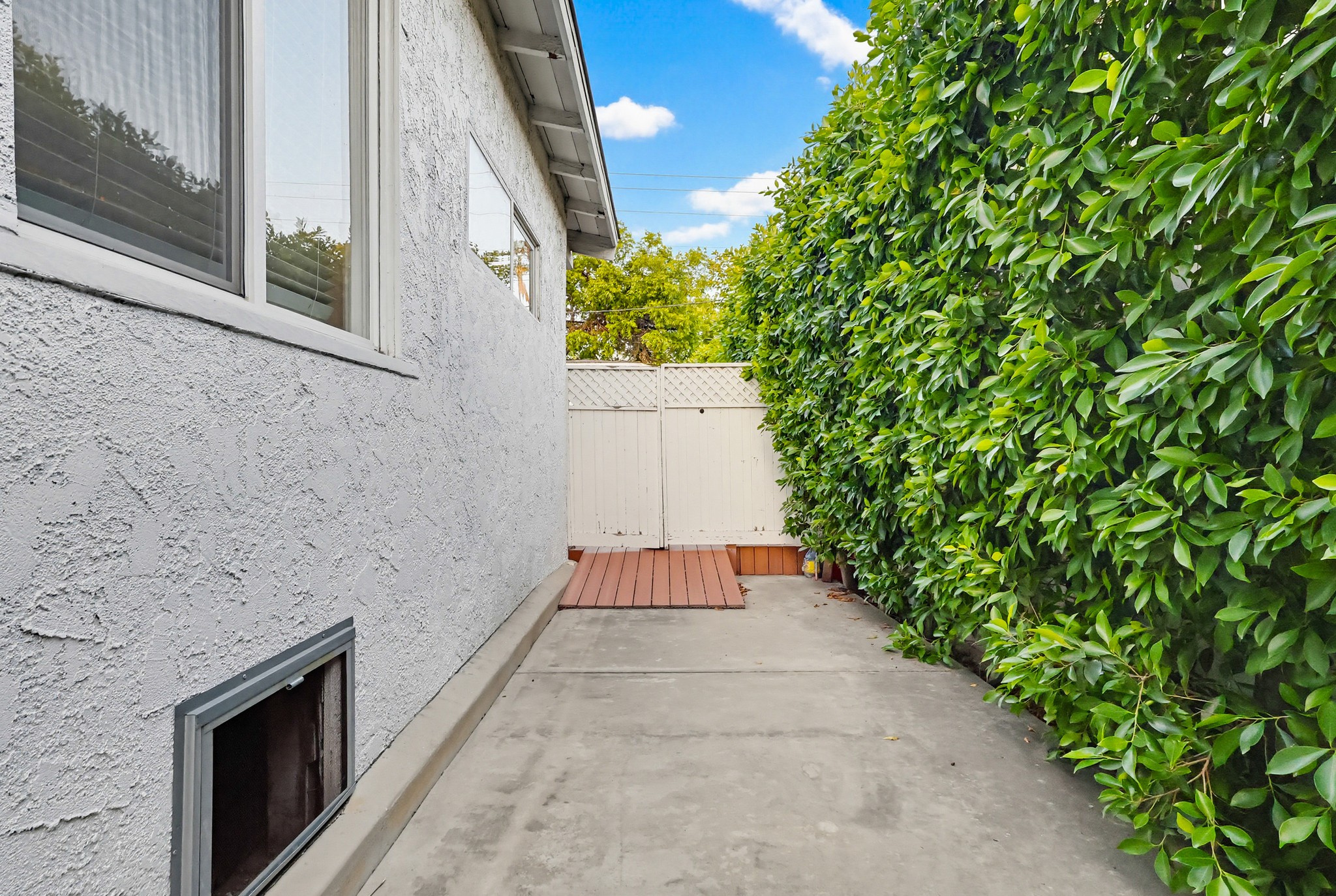 Virtual tour photo 104 of 119 for 206 N Wilton Pl