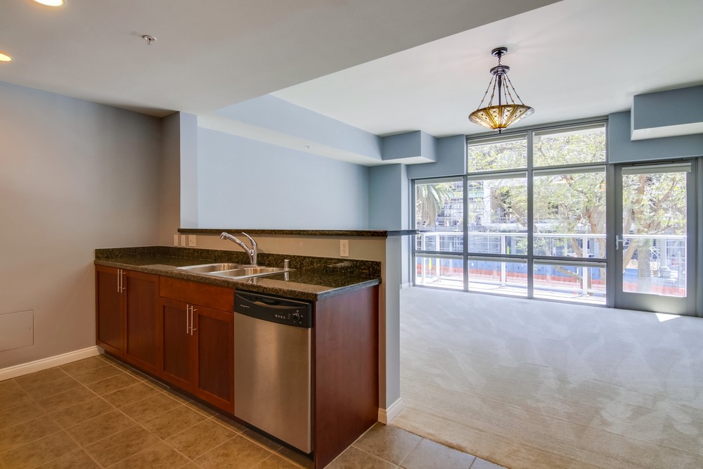 Virtual tour photo 20 of 44 for 206 Park Blvd #205