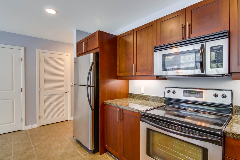 Virtual tour photo 23 of 44 for 206 Park Blvd #205