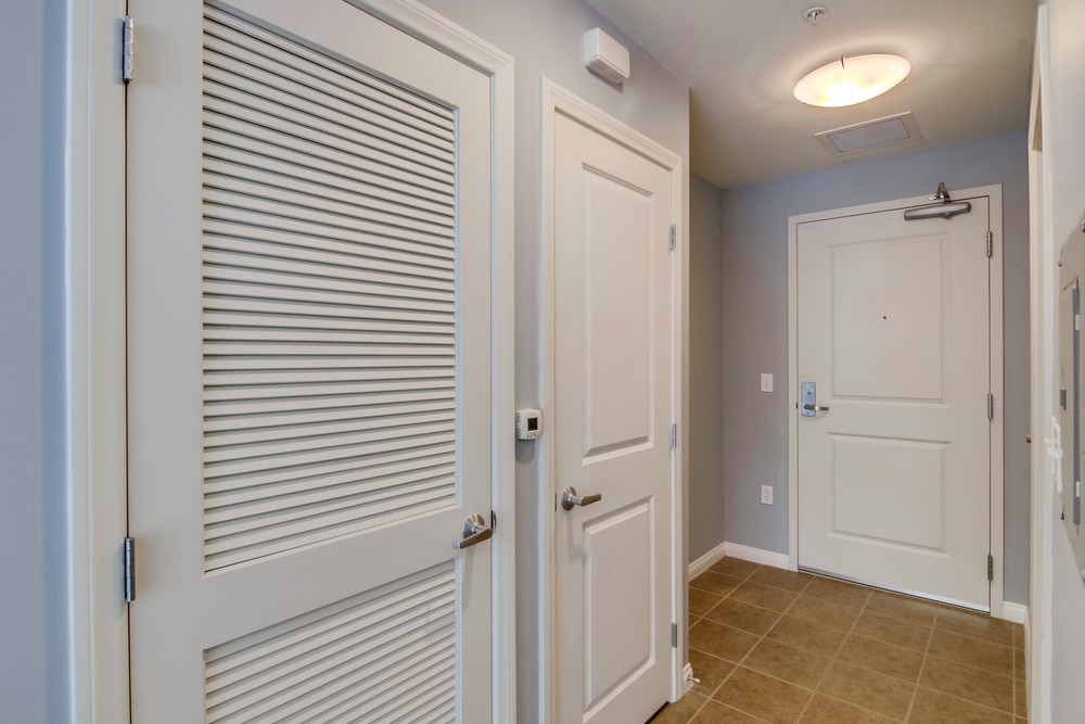 Virtual tour photo 26 of 44 for 206 Park Blvd #205