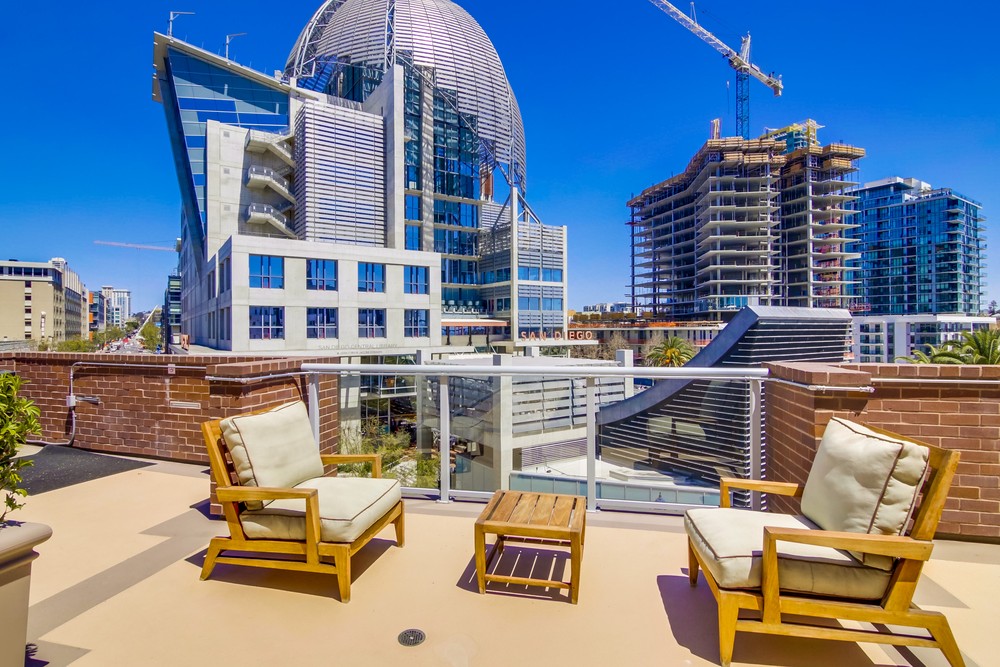 Virtual tour photo 34 of 44 for 206 Park Blvd #205