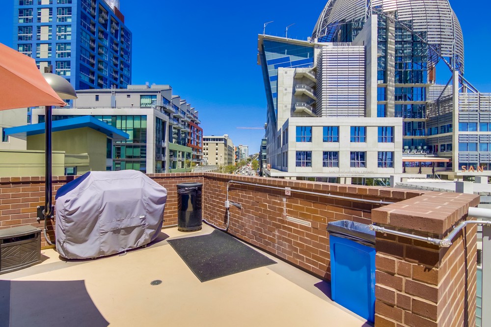 Virtual tour photo 37 of 44 for 206 Park Blvd #205