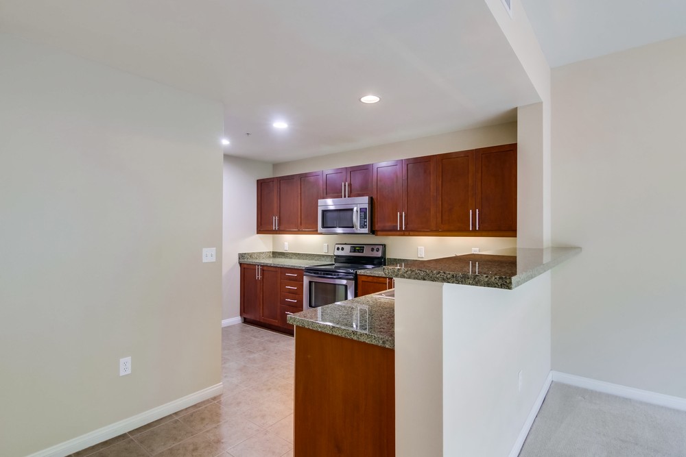 Virtual tour photo 6 of 24 for 206 Park Blvd #308