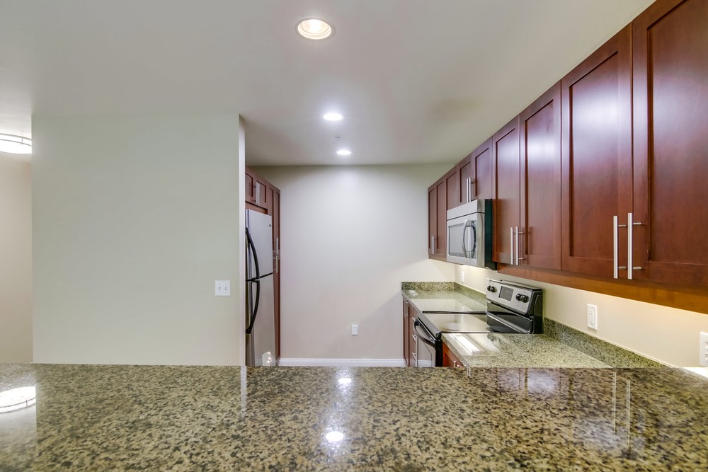 Virtual tour photo 7 of 24 for 206 Park Blvd #308
