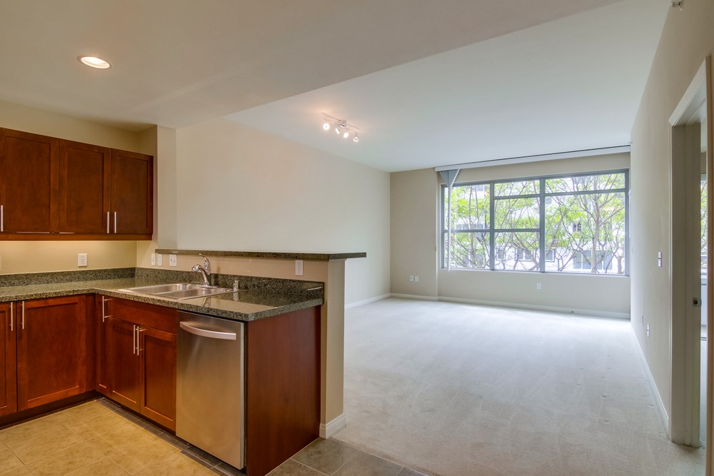 Virtual tour photo 9 of 24 for 206 Park Blvd #308