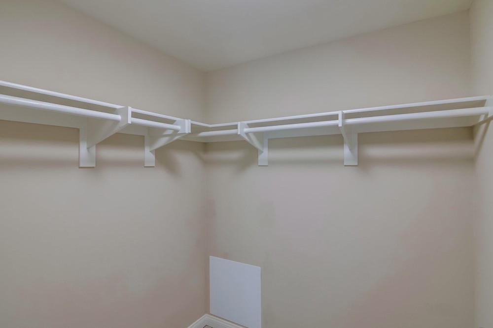Virtual tour photo 18 of 24 for 206 Park Blvd #308