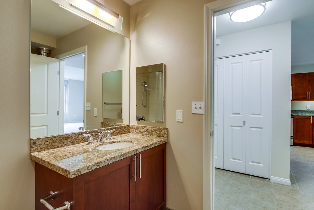 Virtual tour photo 20 of 24 for 206 Park Blvd #308