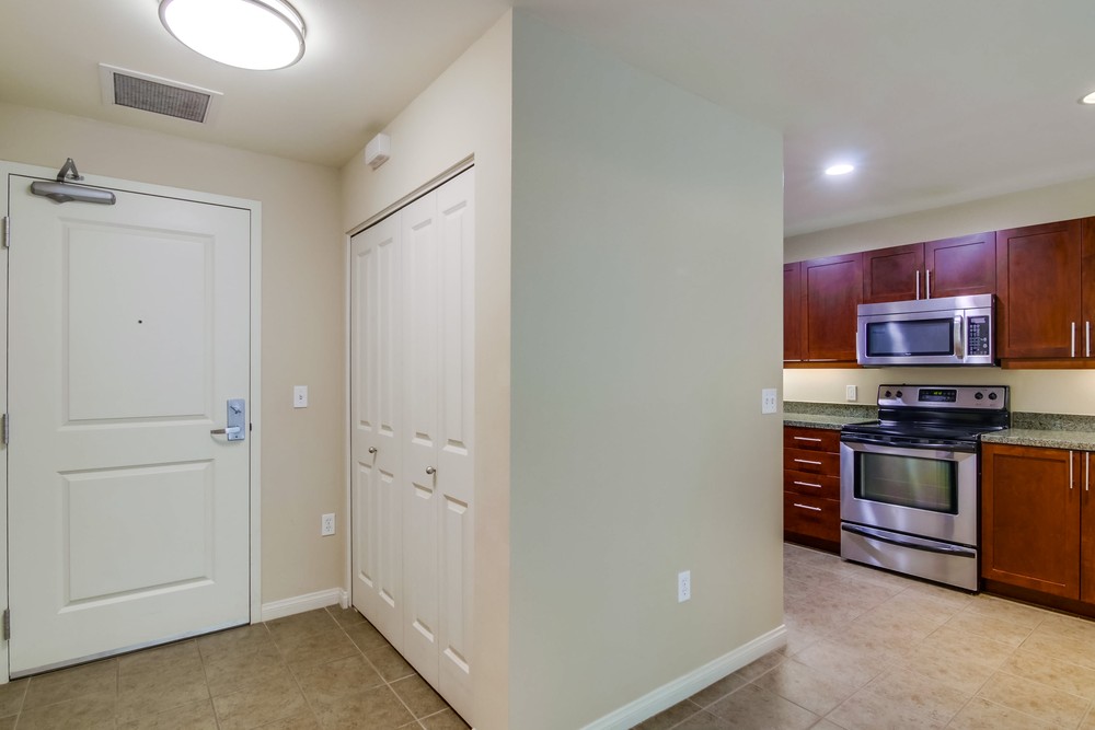 Virtual tour photo 23 of 24 for 206 Park Blvd #308