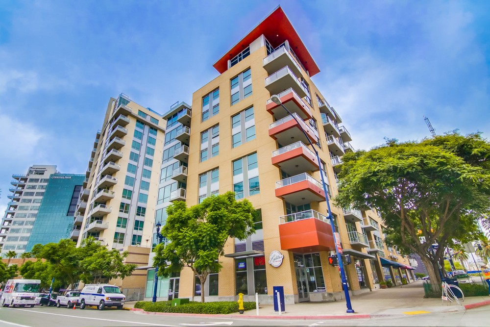 Virtual tour photo 4 of 41 for 206 park blvd #309