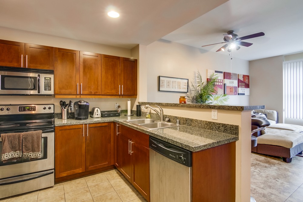 Virtual tour photo 16 of 41 for 206 park blvd #309