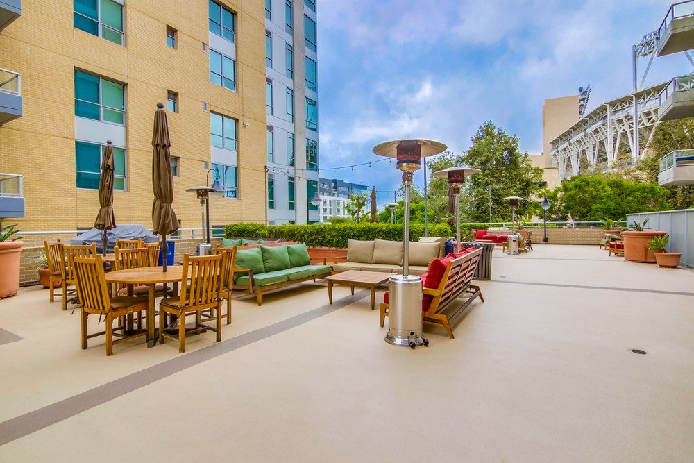 Virtual tour photo 40 of 41 for 206 park blvd #309