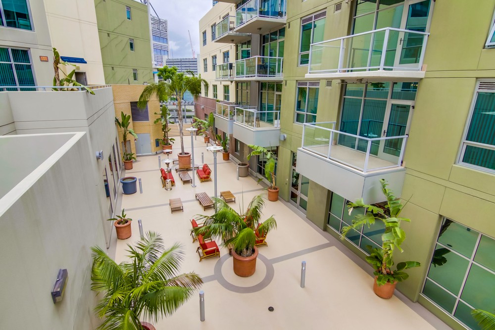 Virtual tour photo 42 of 41 for 206 park blvd #309