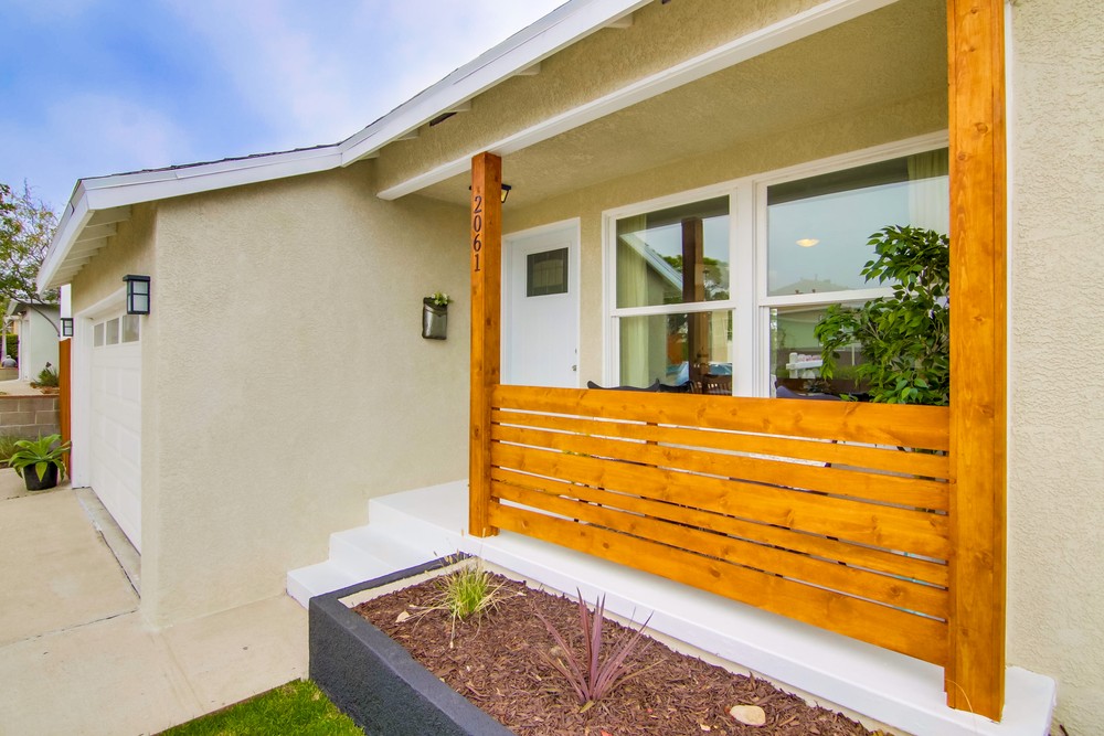 Virtual tour photo 6 of 54 for 2061 39th St