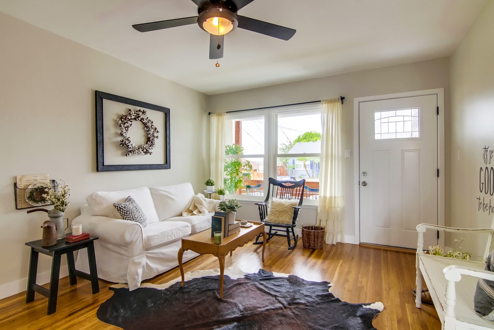 Virtual tour photo 13 of 54 for 2061 39th St