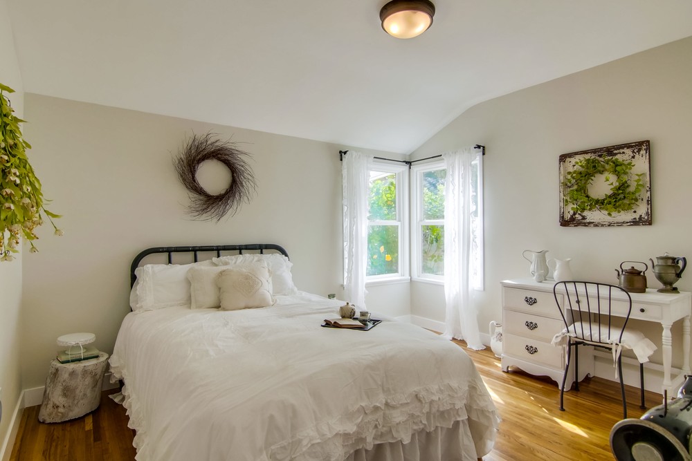 Virtual tour photo 25 of 54 for 2061 39th St