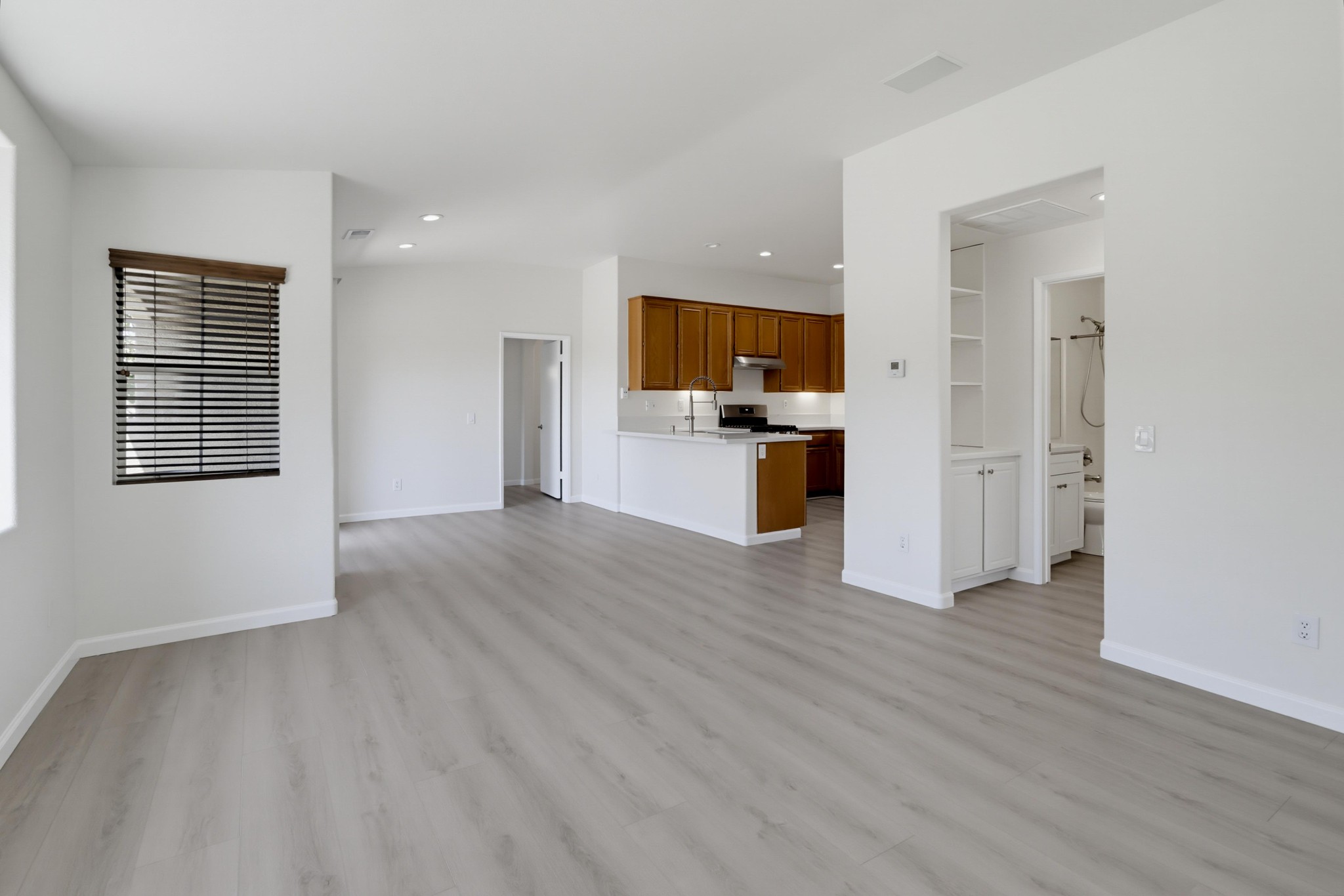Virtual tour photo 5 of 37 for 2062 Azure Cove