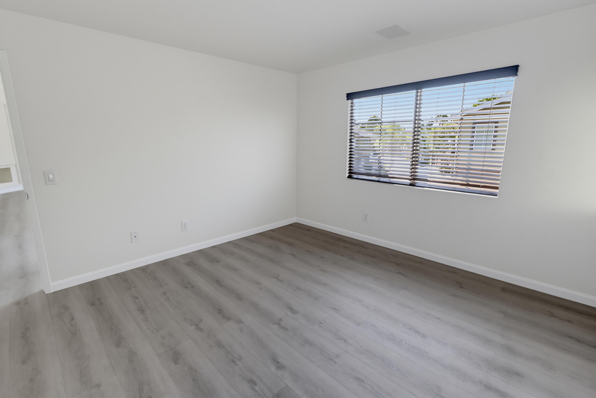 Virtual tour photo 30 of 37 for 2062 Azure Cove