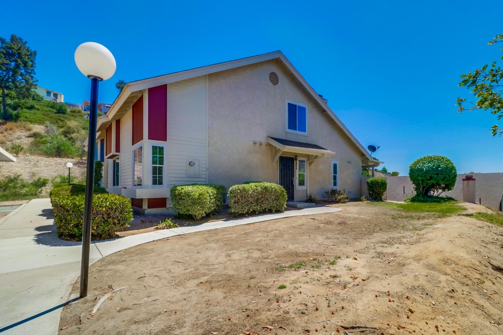 Virtual tour photo 3 of 44 for 2066 Manzana Way